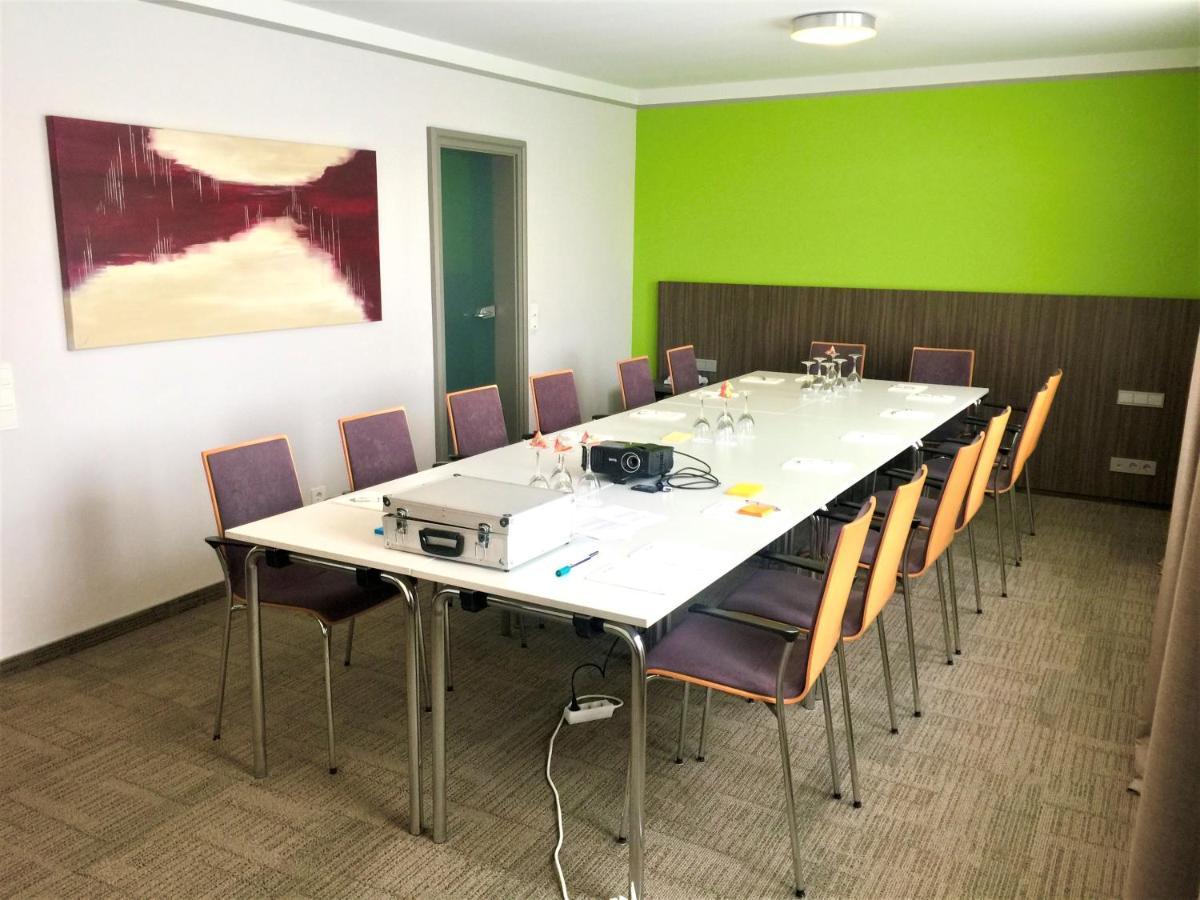 Hotel Ambiente Walldorf Walldorf  Eksteriør billede